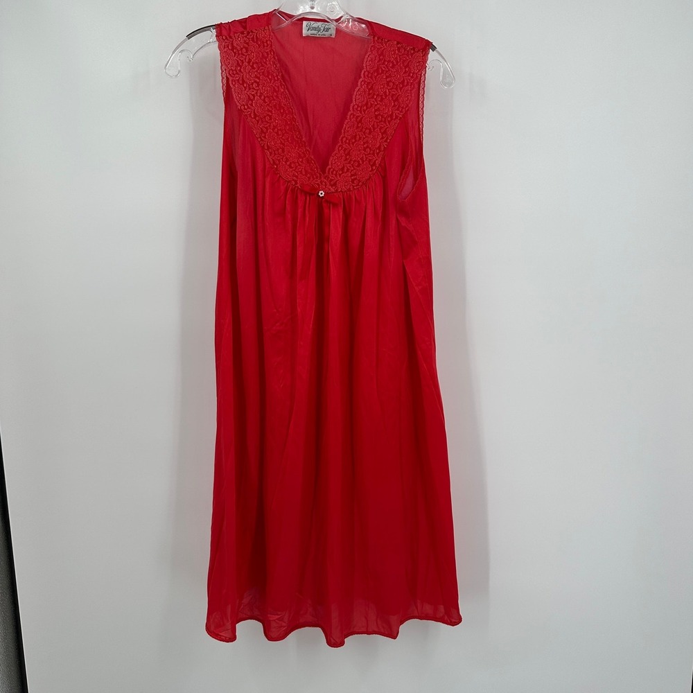 Vanity Fair Womens‎ Vintage Nightgown Size S Romantic Boudoir Red Coquette